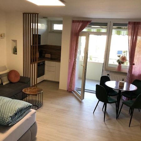 Lilis Apartment Mit Balkon Аугсбург Экстерьер фото